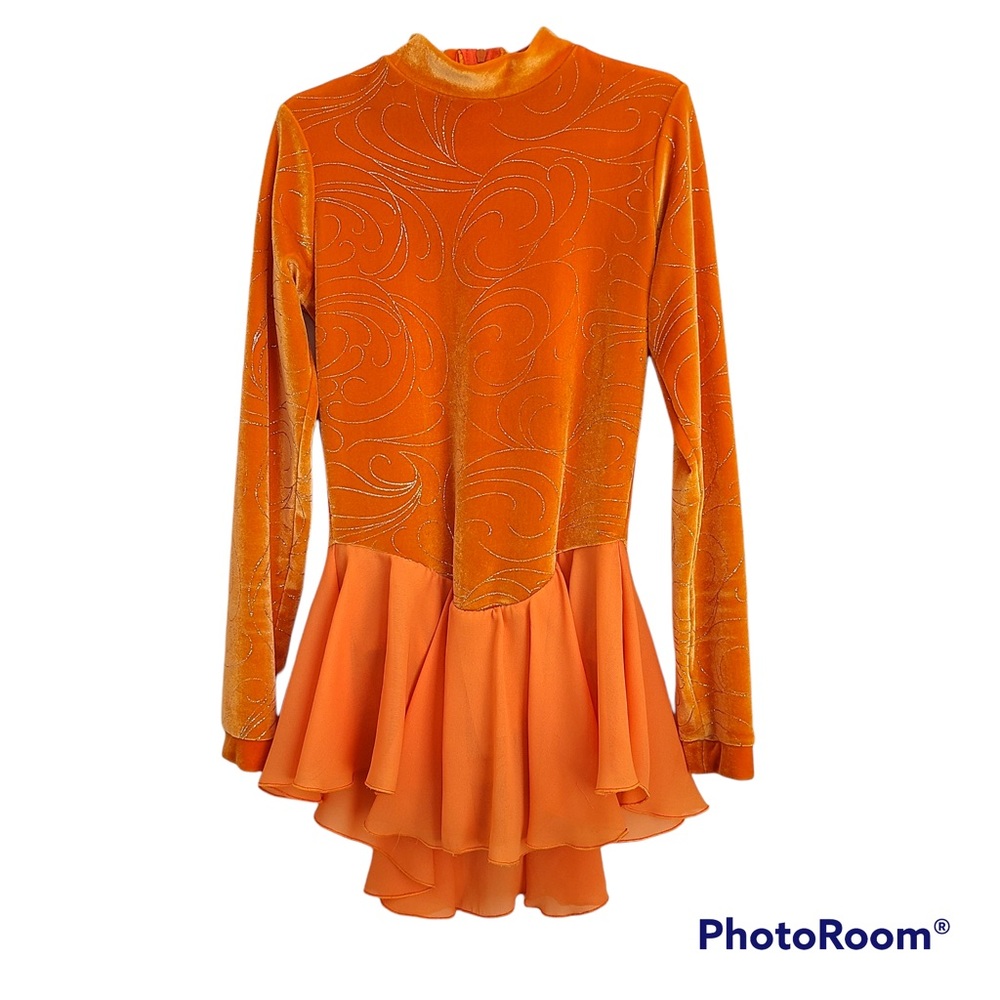 Jerry’s figure skating dress